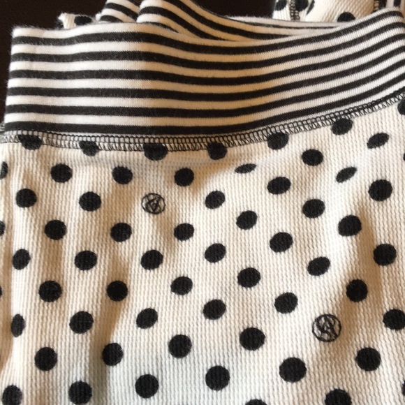 Victoria secret pj’s - Picture 3 of 6